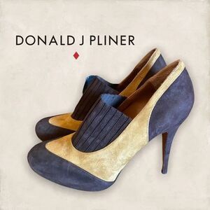 Donald J Pliner Camel Brown Suede Leather Heels 9